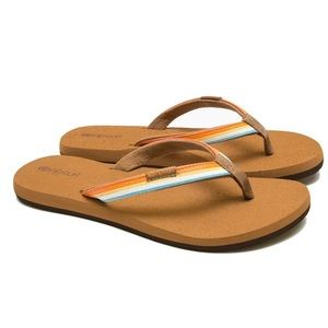 Rip Curl Freedom Mini Flip Flops Mulit Color size 1 (little Girl)